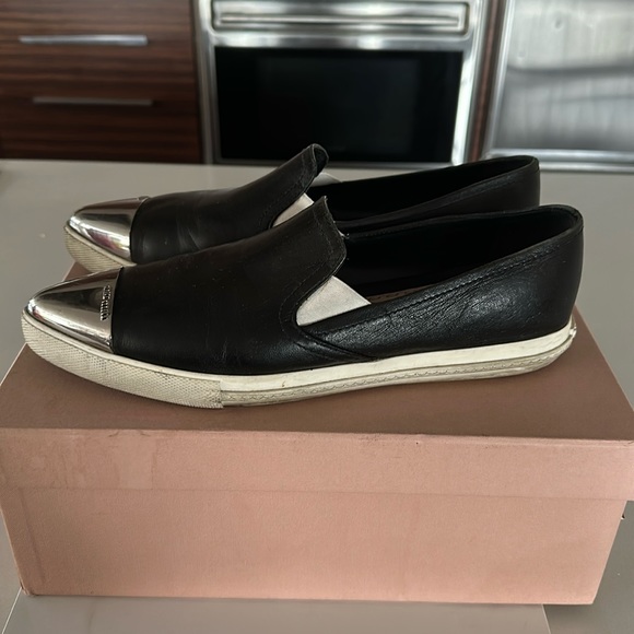 Miu Miu Slip Loafer Silver Toe Cap Calzaturre Donna - Picture 1 of 6